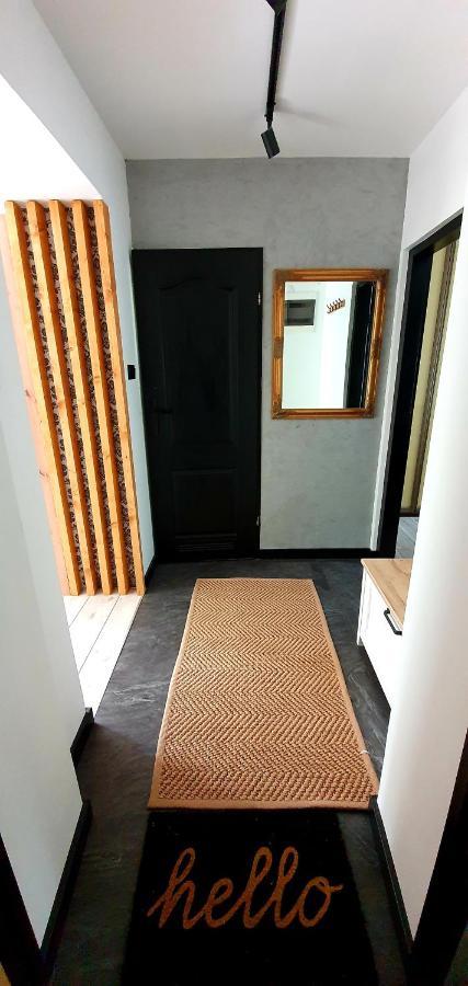 Juna2 - Nowoczesny Apartament W Centrum Z Widokiem Na Park Pruszkow Ngoại thất bức ảnh